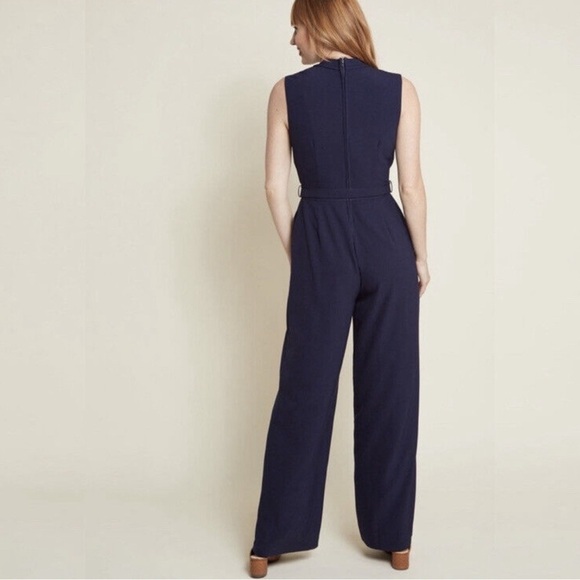 MODCLOTH V neck sleeveless belted navy pant suit.  Medium - Picture 2 of 13